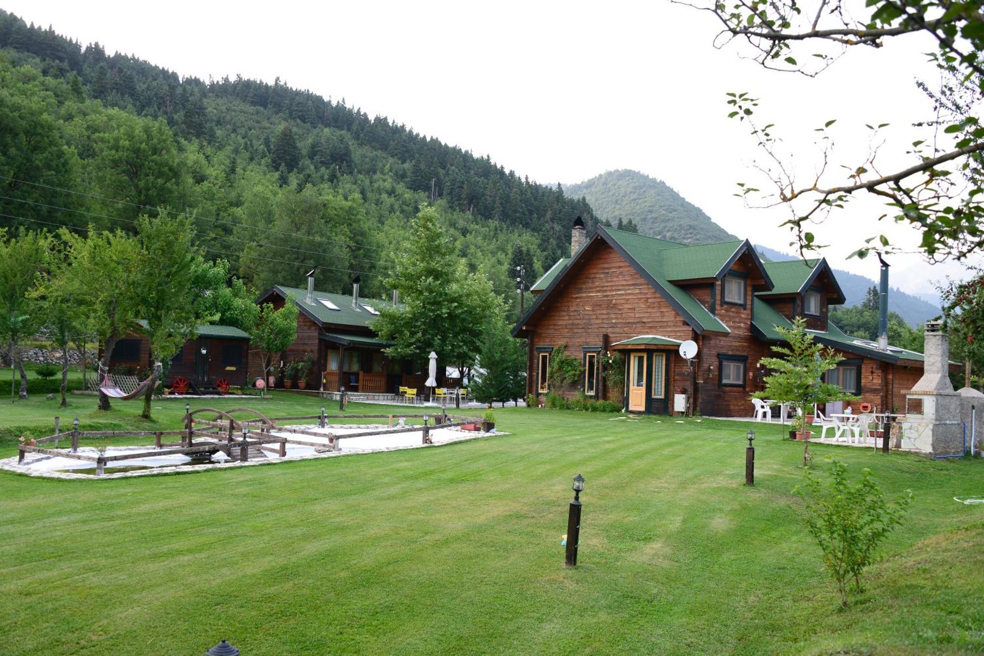 Gasthaus Agroktima Armonia Karpenísion Exterior foto